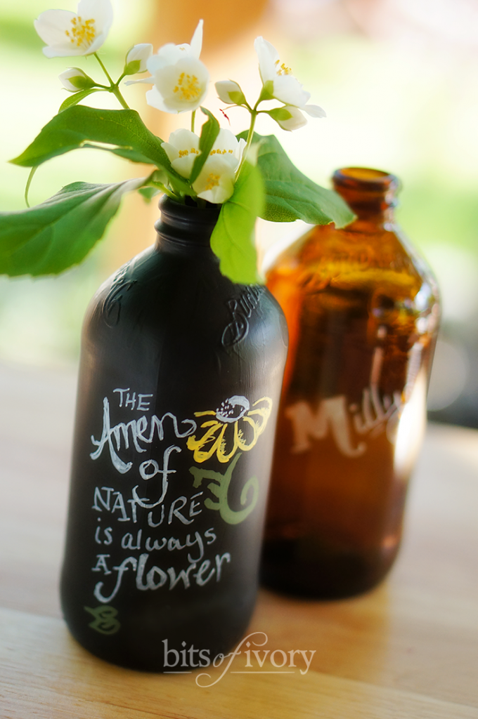 Soda bottles painted with chalkboard paint from bitsofivory.com